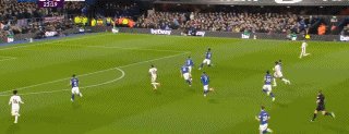 1735601995455000761.gif 伊切24.gif