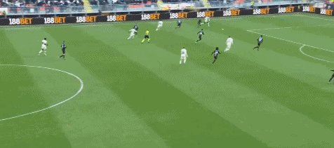 65b82792-96b9-4b20-8f7c-72a0354c90be.gif